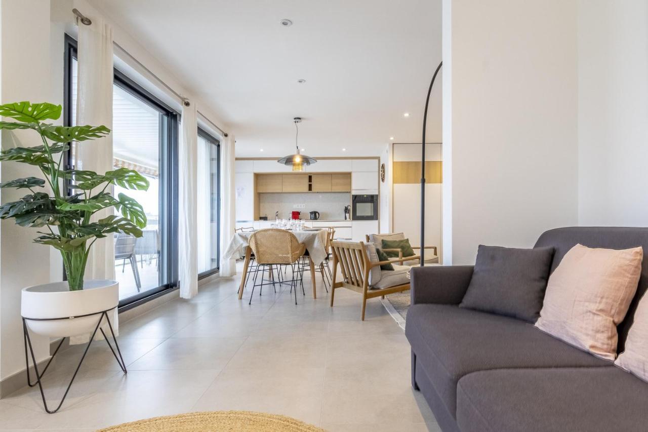 Grand Appartement De Standing Avec Terrasse Vue Port Au Centre De Vannes Exterior foto